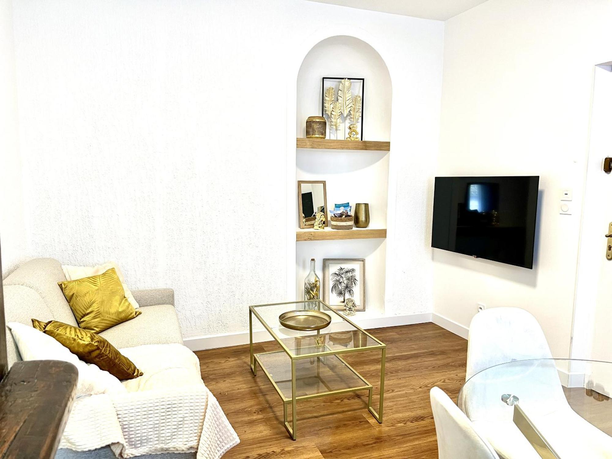 Les Logis D'Esmeralda-Des Appartements Au Charme Intemporel Роморантен Экстерьер фото